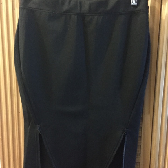 Rachel Roy Double Front Zipper Skirt - Picture 5 of 15